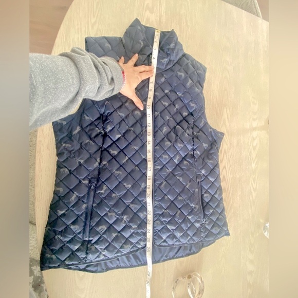 Piper down filled riding vest II by SmartPak, navy with horse pattern, size M - Picture 12 of 12